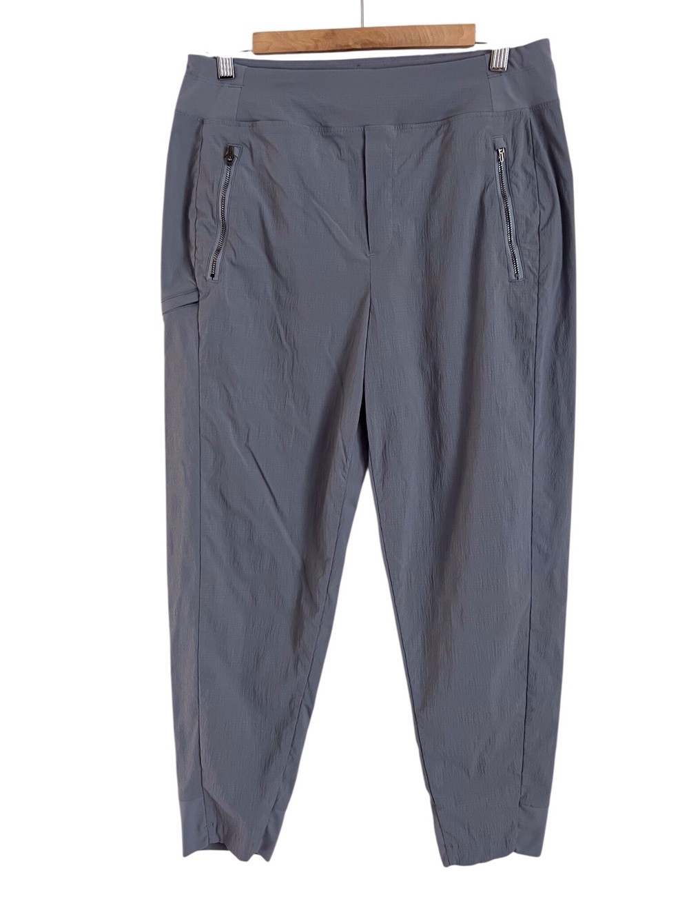 Athleta Trekkie High Rise Jogger Pant Light Grey Activewear Athleisure Size 10